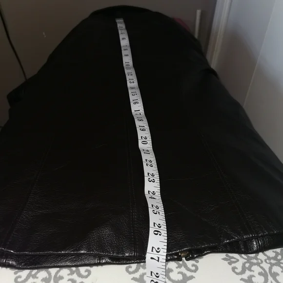 Classic Vintage Brown Leather Jacket - Picture 7 of 8